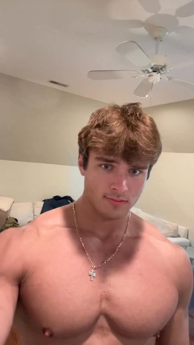 Post 7 by @daddimoose on Instagram (video)