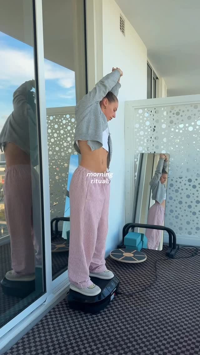 Post 7 by Blair Epstein | Online Fitness Coach on Instagram (video)