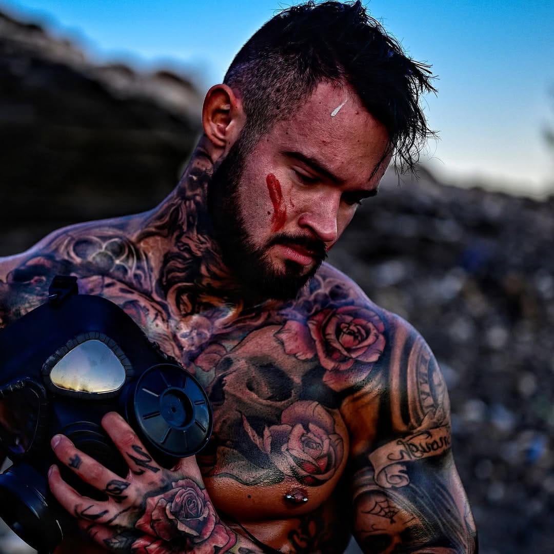 Post 1 by 𝕏𝕒𝕟𝕕𝕖𝕣 ℕ𝕖𝕗𝕗 on Instagram (image)