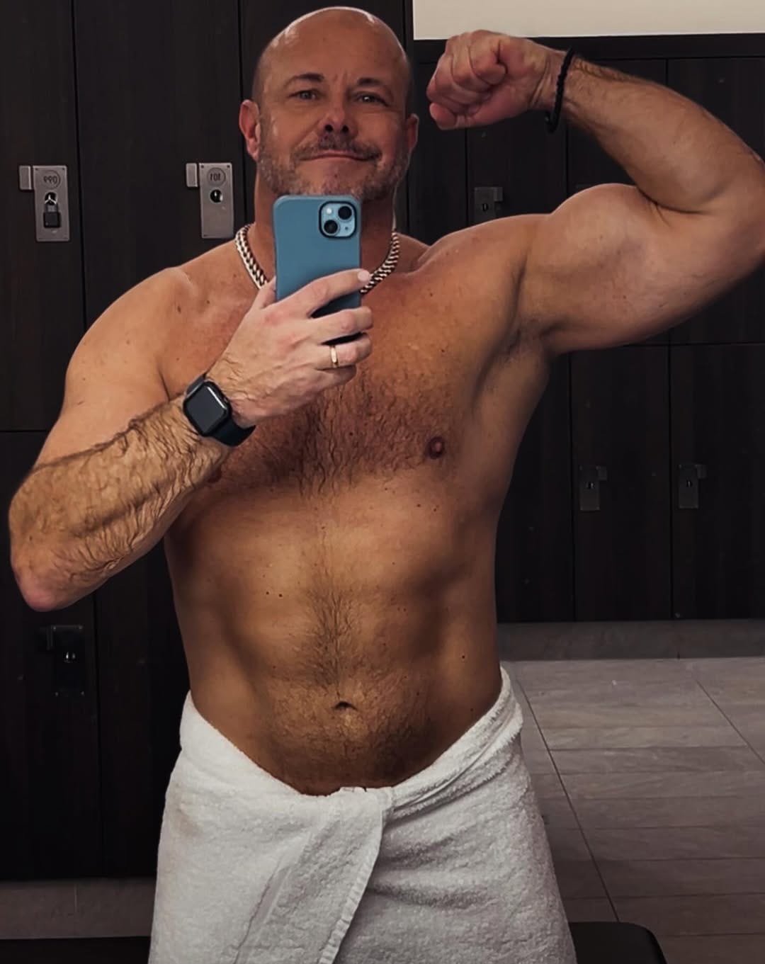 Post 4 by Dominique BOSCARIOL on Instagram (image)