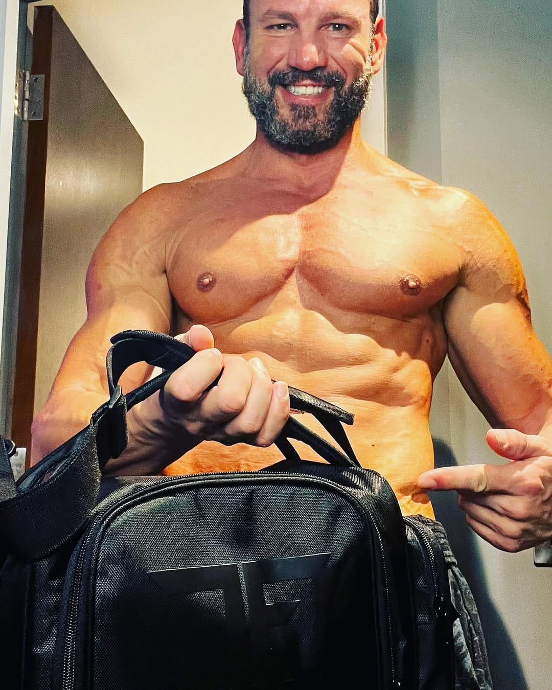 Post 1 by Carlo | Men’s Physique | Fitness Model on Instagram (image)