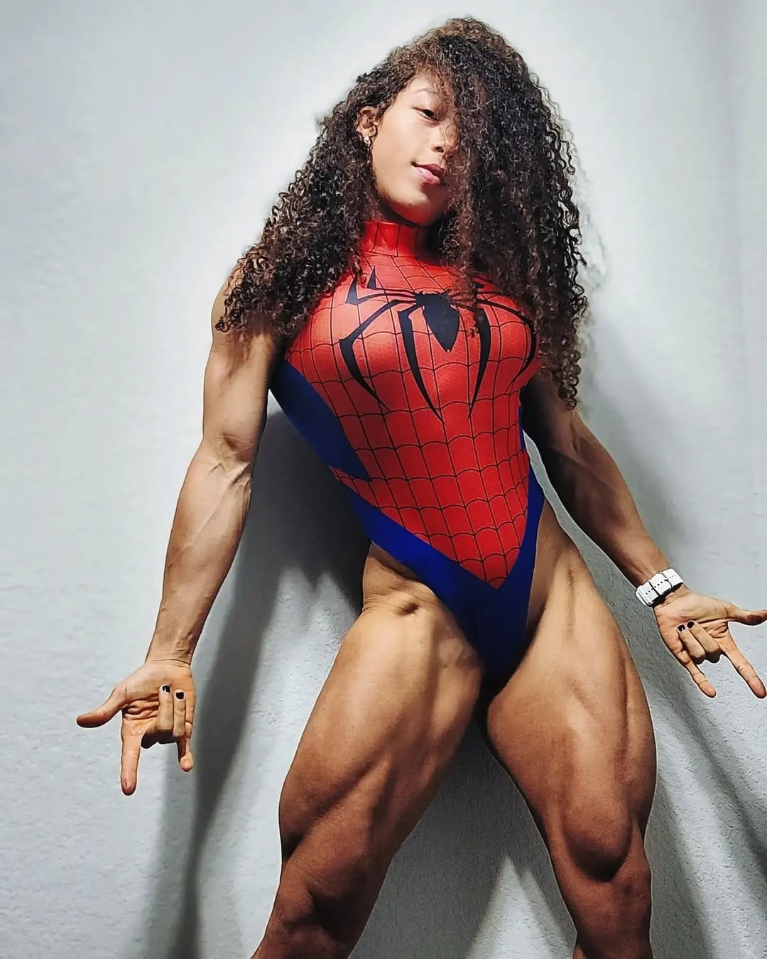 Post 10 by Carolyne Marquez on Instagram (image)