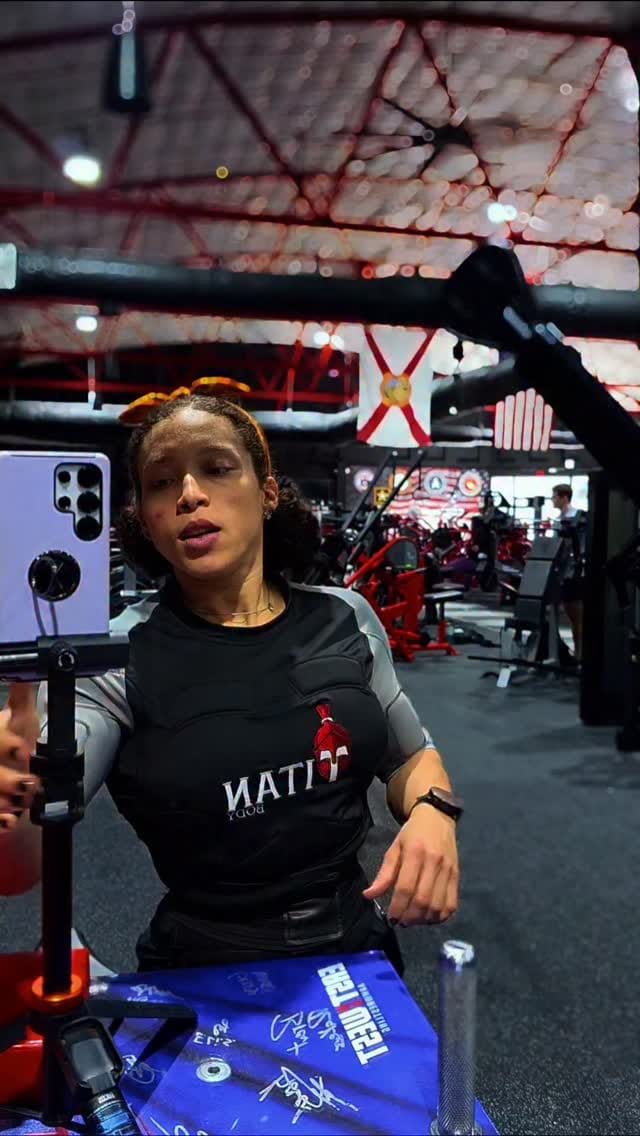 Post 3 by Carolyne Marquez on Instagram (video)