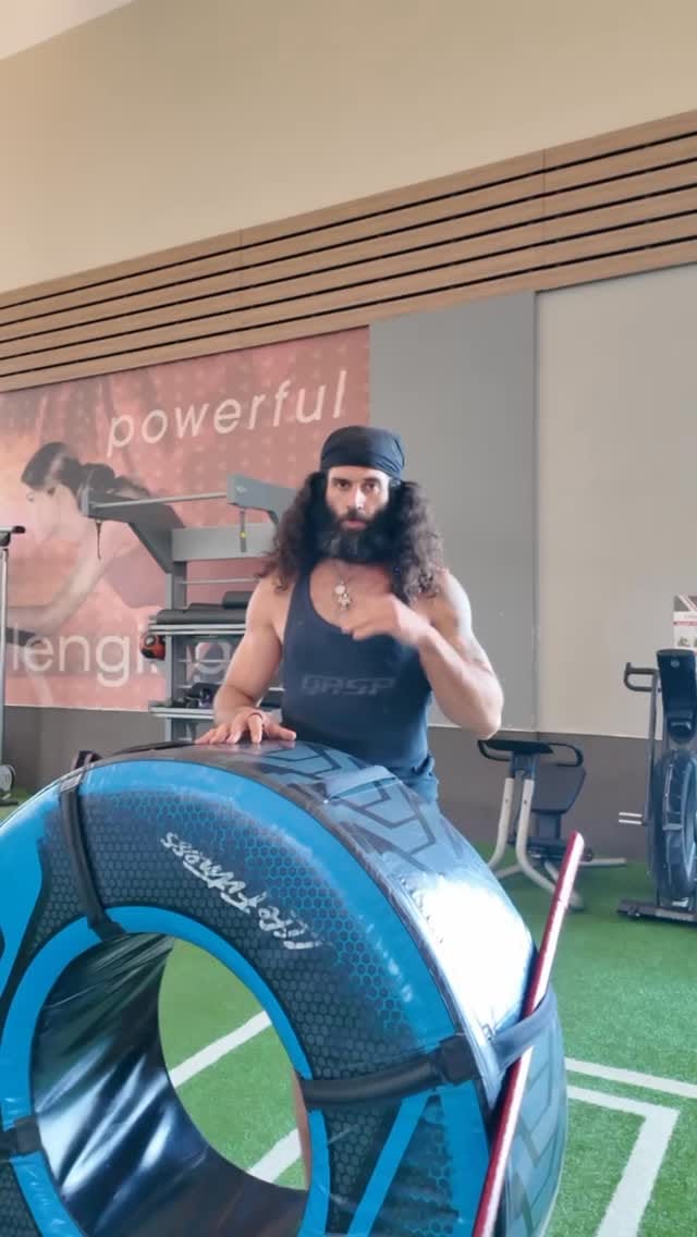 Post 6 by Dean Michael Fazzolari on Instagram (video)