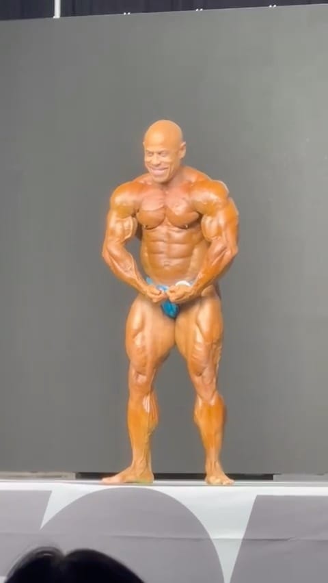 Post 10 by José Ángel Bustamante IFBB-PRO®️ on Instagram (video)
