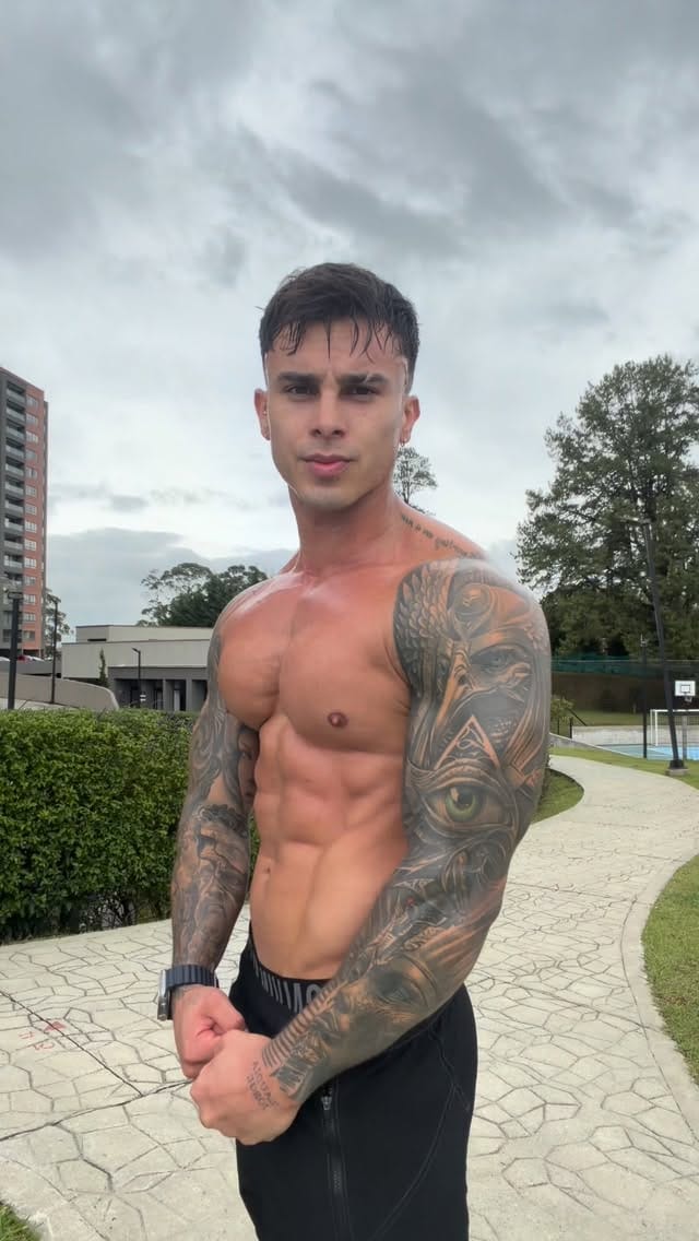Post 5 by Belami Colton on Instagram (video)