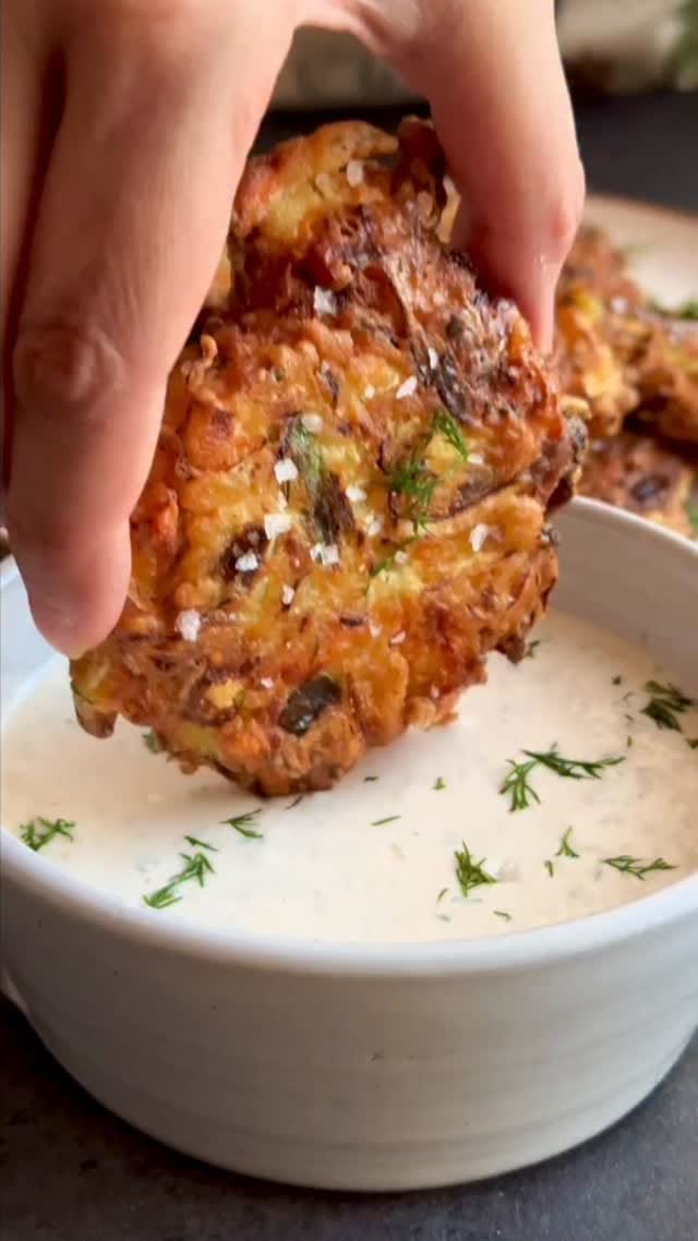 Post 4 by Devorah Bowen | The Yummy Vegan on Instagram (video)