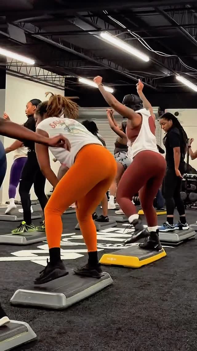 Post 3 by Marshé Steps™️ on Instagram (video)