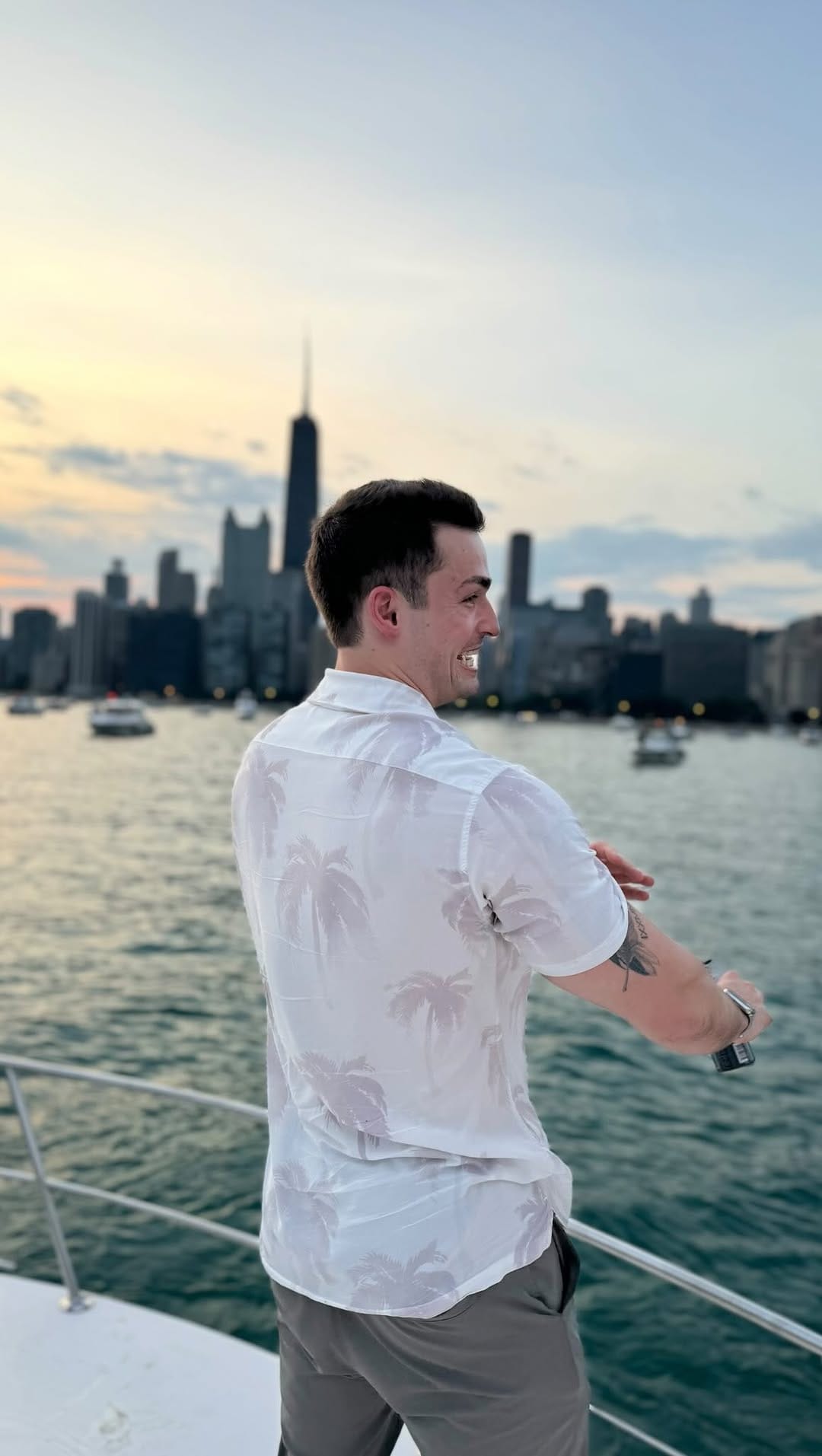 Post 3 by Chris Van Etten on Instagram (video)
