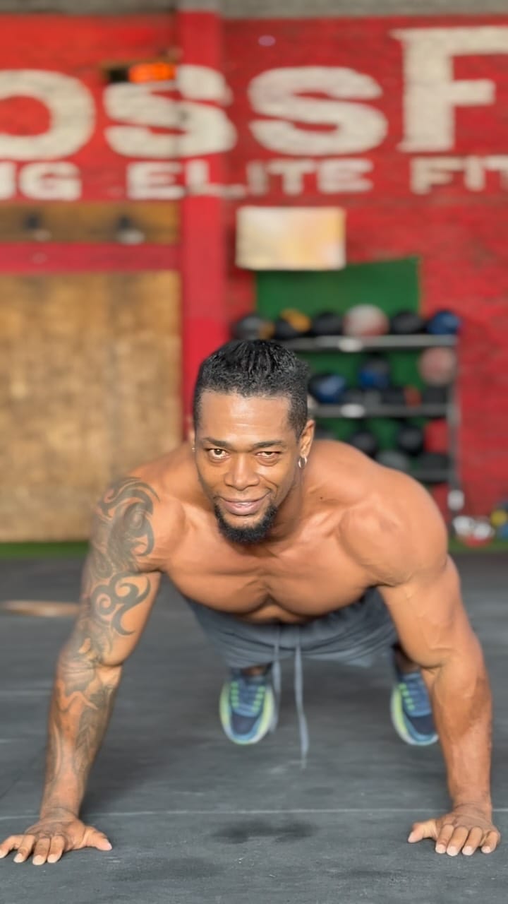Post 9 by Edinson Angulo rivera on Instagram (video)