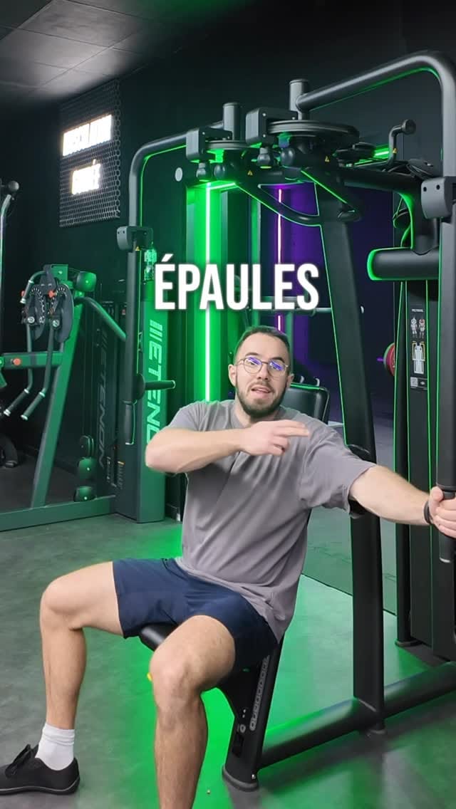 Post 5 by Maxime Domergue on Instagram (video)