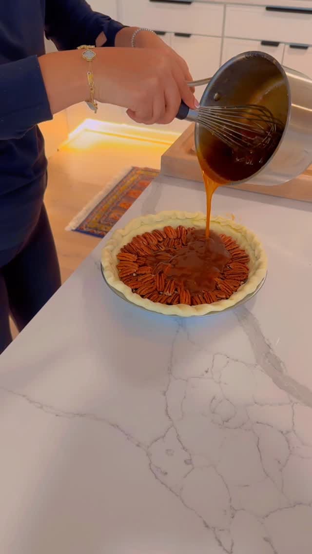 Post 6 by Yeganeh Rezaian يگانه رضائيان on Instagram (video)