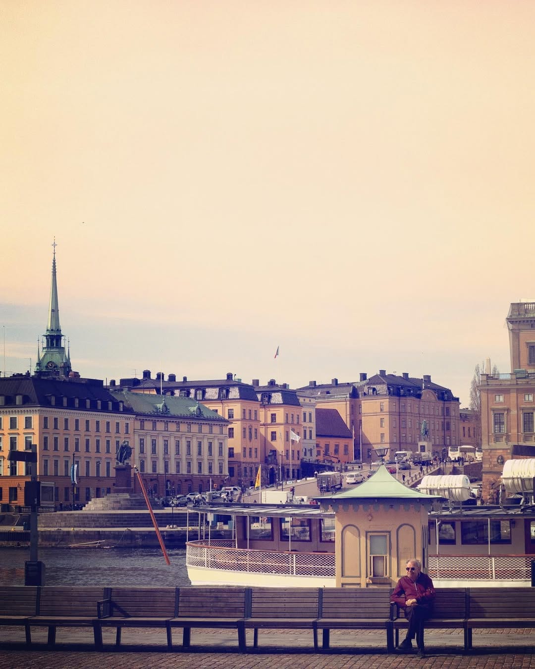 Post 4 by Bry on Instagram (image)