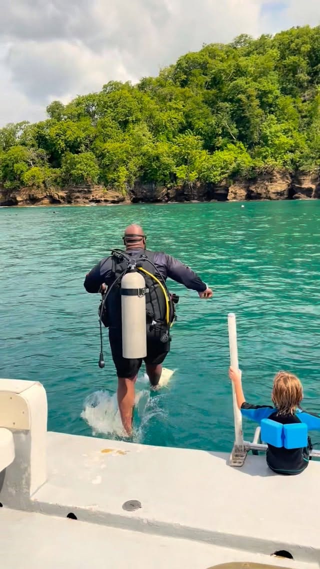 Post 5 by Darren l Drone Pilot on Instagram (video)