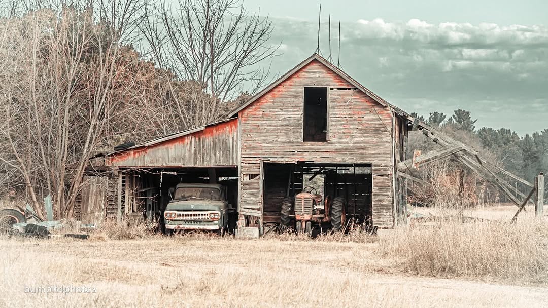 Post 5 by Aaron on Instagram (image)