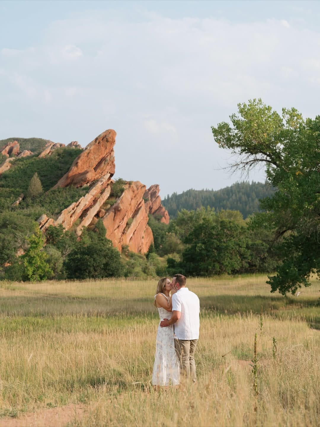 Post 10 by Lauren Ahn — Southern California Wedding Photographer on Instagram (carousel)