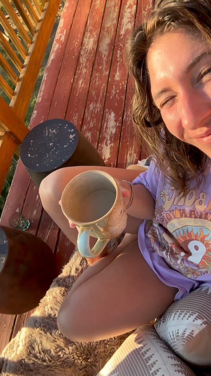 Post 9 by Elizabeth Recheis on Instagram (video)
