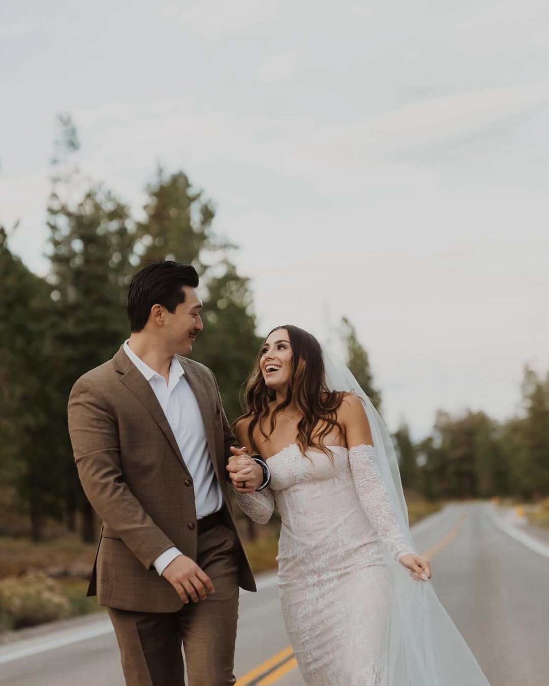 Post 8 by Cristina Rae | UT & Las Vegas Photographer on Instagram (carousel)