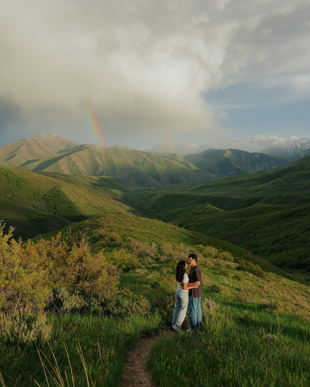 Post 9 by Annie Neilson | CALIFORNIA & UTAH WEDDING PHOTOGRAPHER on Instagram (image)