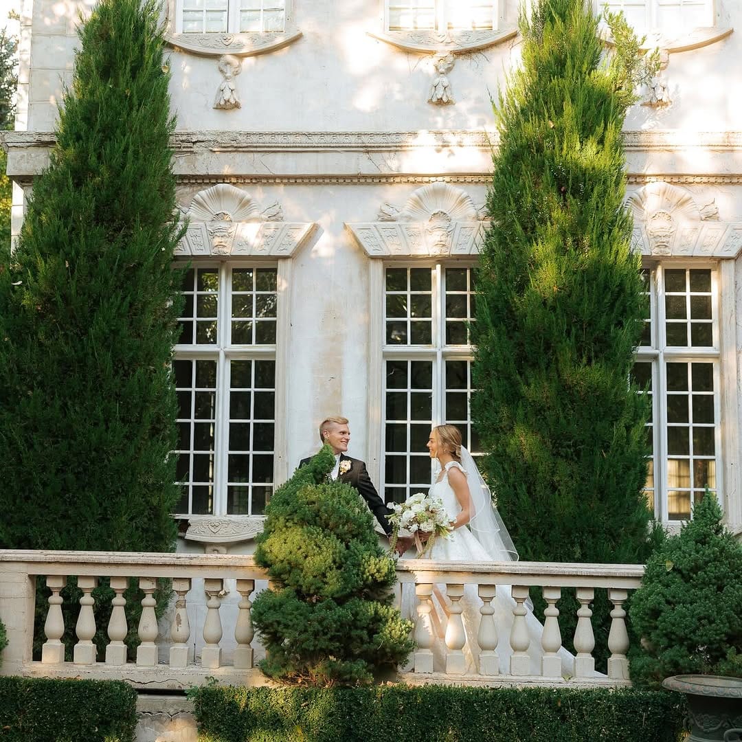 Post 5 by Annie Neilson | CALIFORNIA & UTAH WEDDING PHOTOGRAPHER on Instagram (carousel)