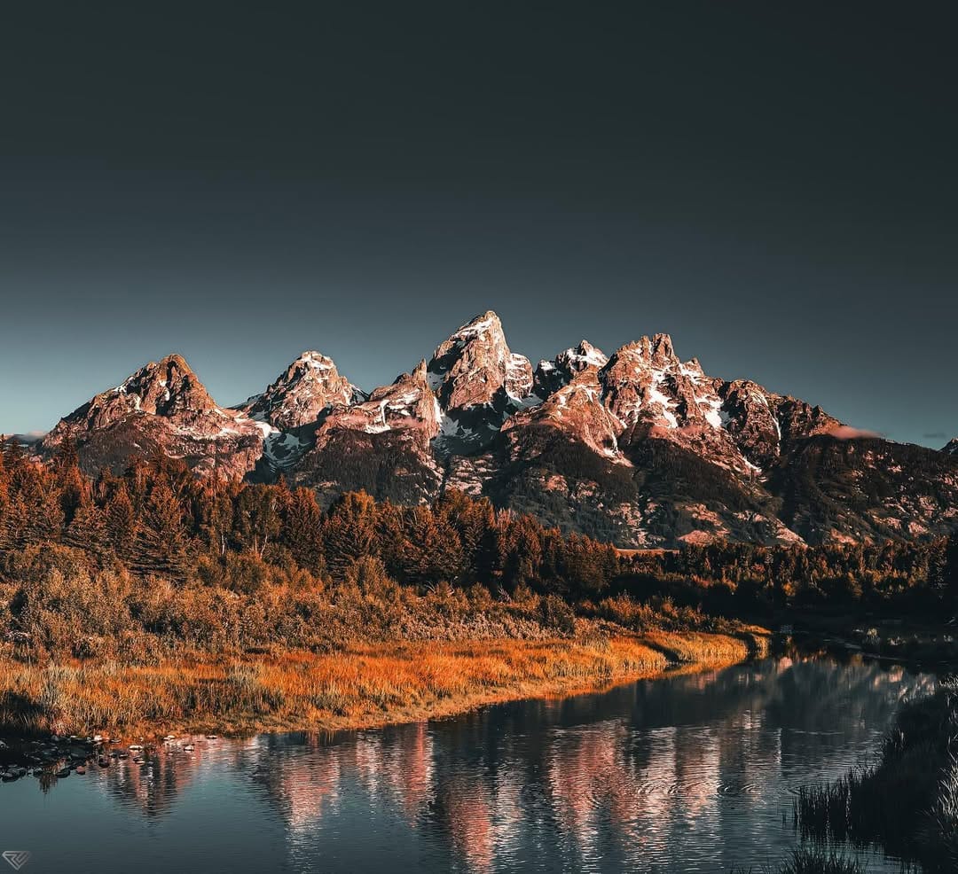 Post 10 by Charles White on Instagram (image)