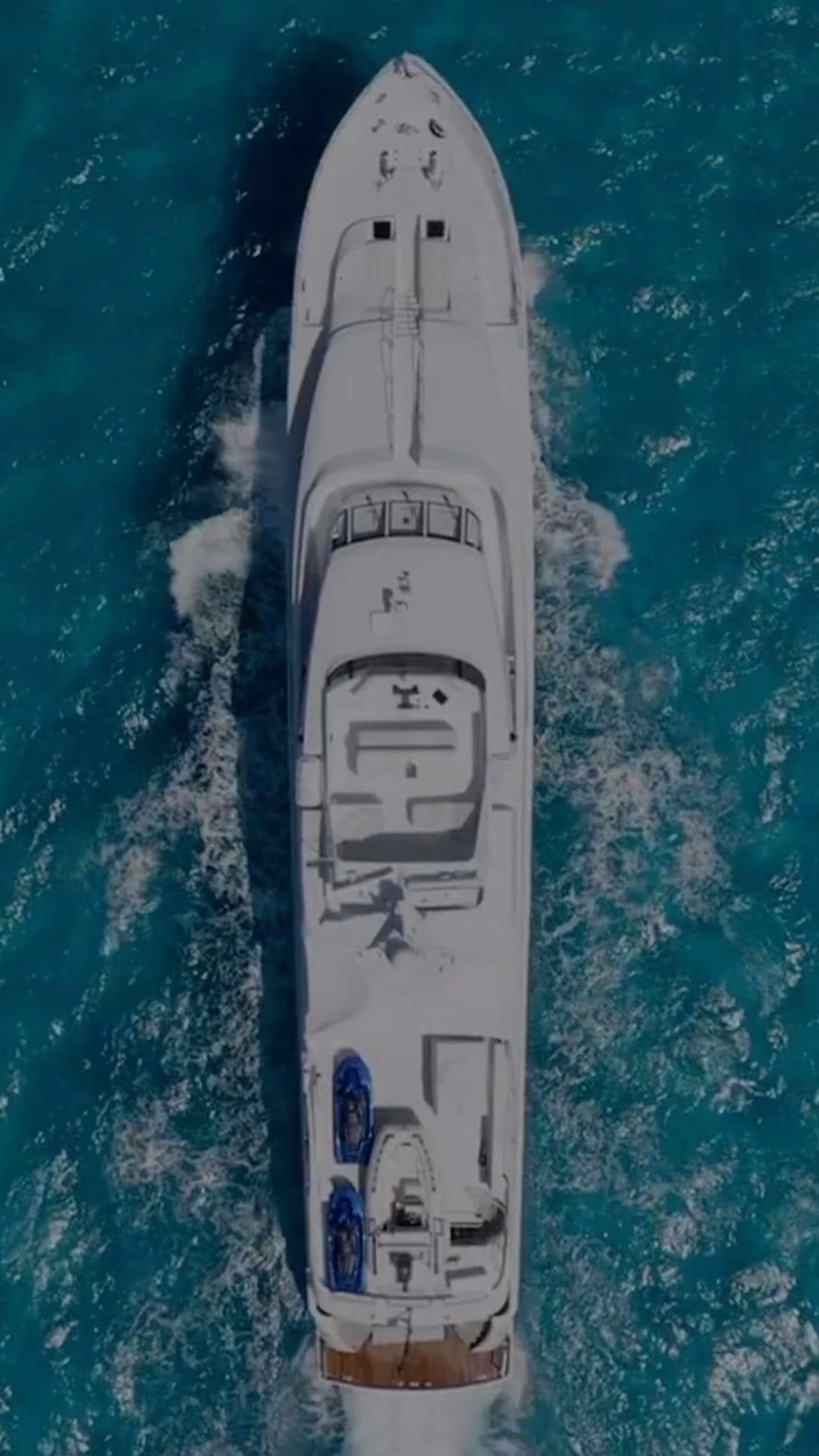 Post 6 by Yachting Image on Instagram (video)