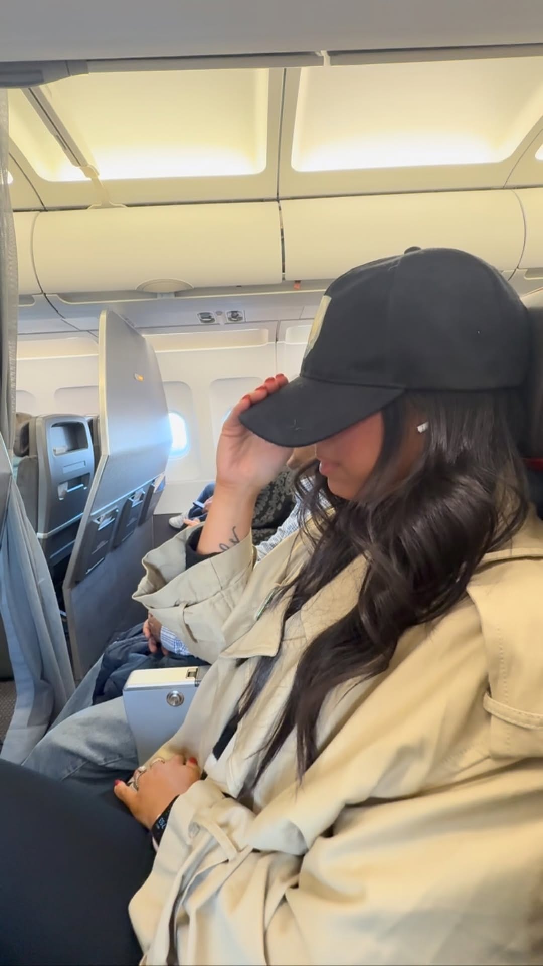 Post 4 by SHIRIN RATNER on Instagram (video)