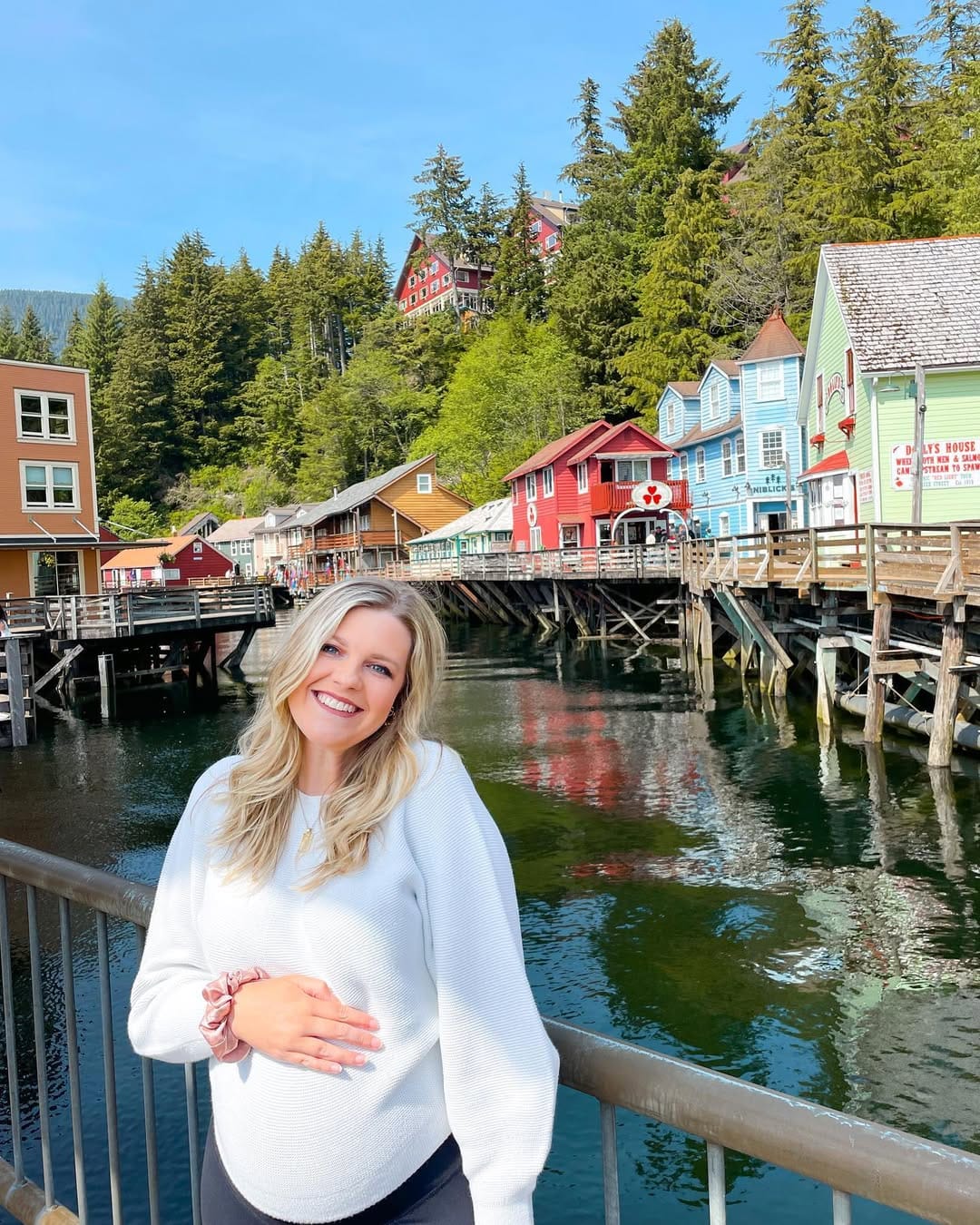 Post 3 by Katie McArdle | Travel | USA on Instagram (image)