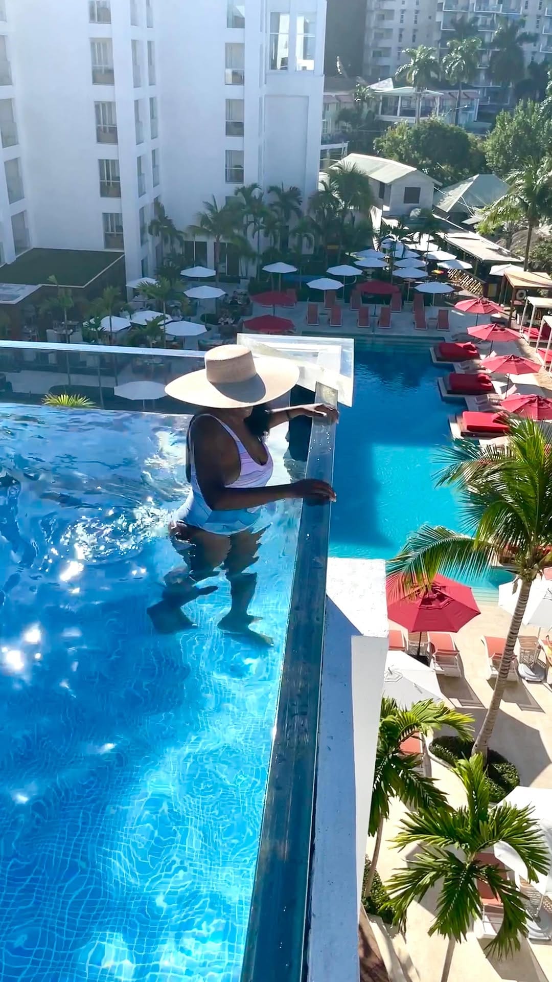 Post 10 by Davi | luxury travel + ugc on Instagram (video)