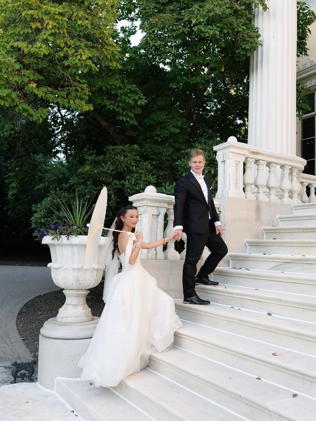 Post 8 by CHARLOTTESVILLE, LYNCHBURG, DC, & VIRGINIA WEDDING PHOTOGRAPHER on Instagram (carousel)