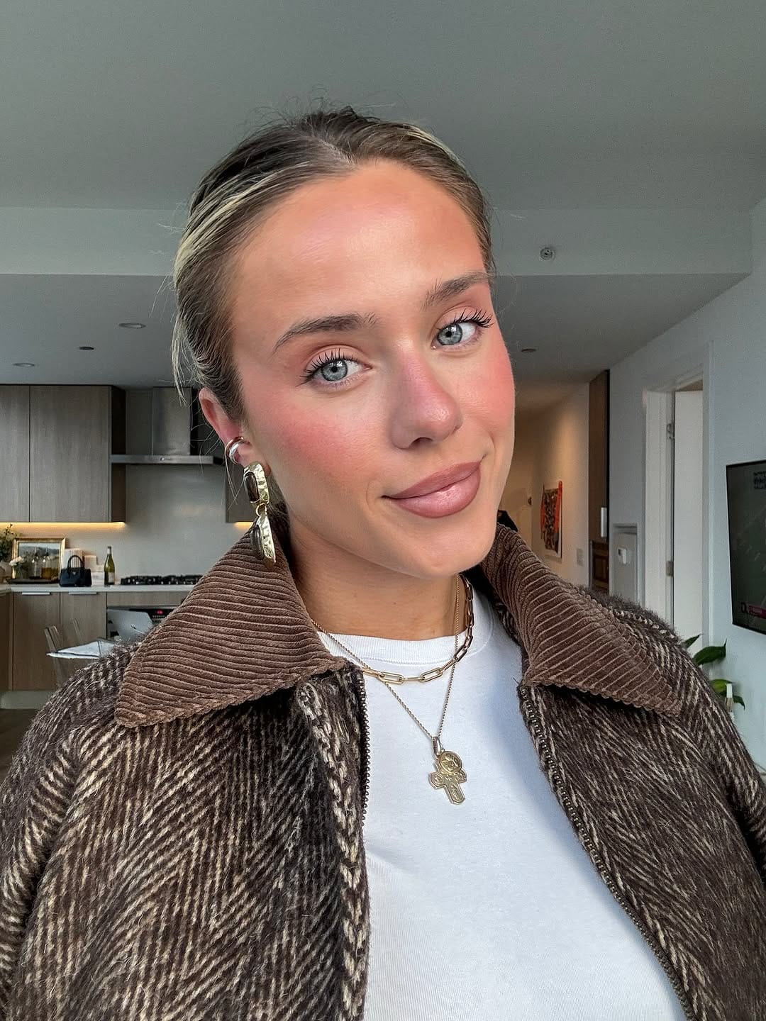 Post 9 by Olivia Brenner on Instagram (carousel)
