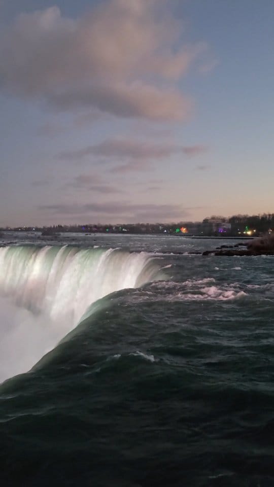 Post 5 by Drea | Canadian Traveller on Instagram (video)
