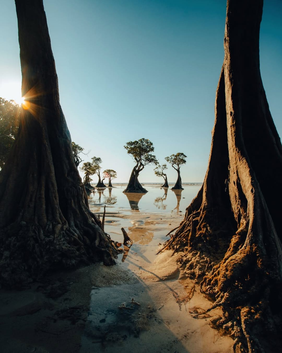 Post 9 by Awi Deskabelly | Indonesian Photographer on Instagram (carousel)