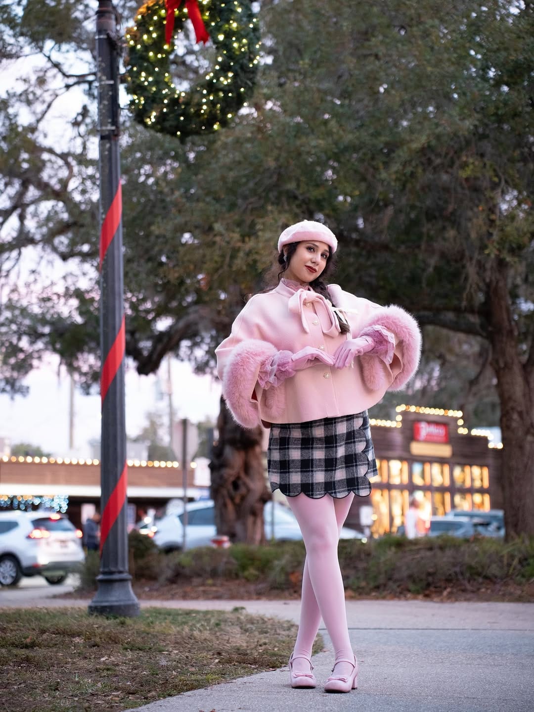 Post 4 by Nandini Chakrabarti | Florida| Dreamy Travel |Fashion on Instagram (carousel)