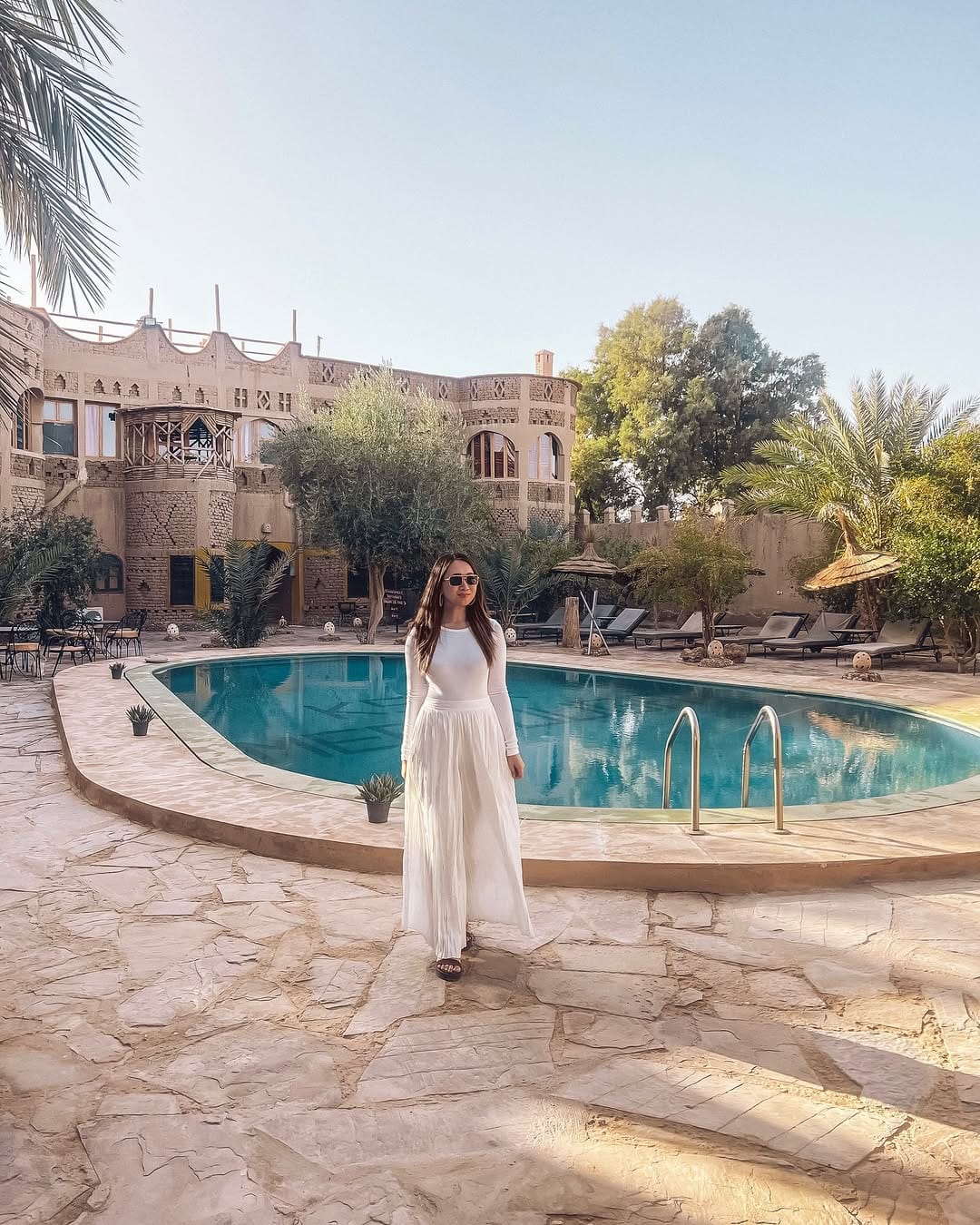 Post 4 by Jasmine l Fashion & Travel on Instagram (carousel)