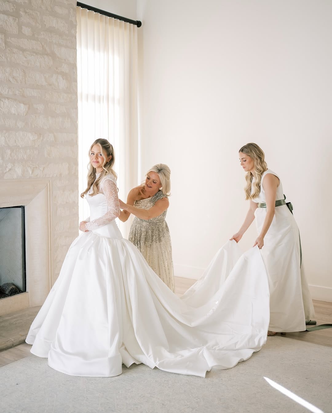 Post 1 by texas wedding photographer on Instagram (carousel)