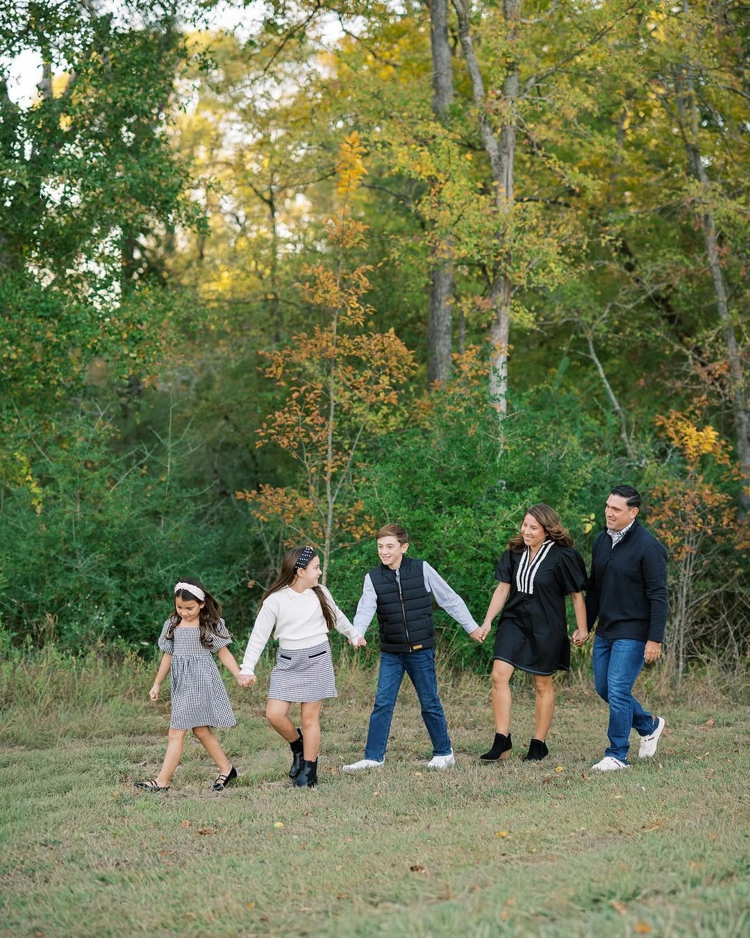 Post 10 by texas wedding photographer on Instagram (carousel)
