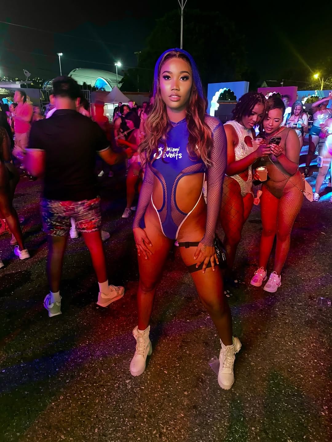 Post 3 by Ｎｙｉ ｔｈｅ ｍｏｄｅｌ on Instagram (carousel)