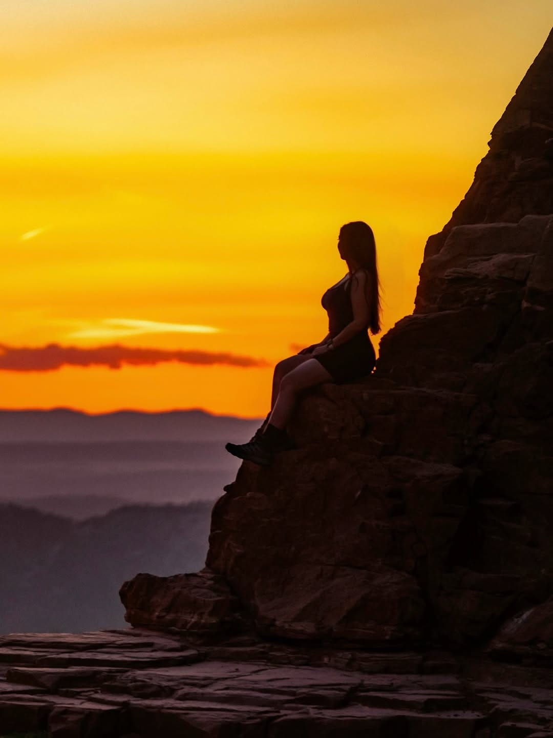 Post 8 by Alicia ↟ Hiking + Travel on Instagram (image)