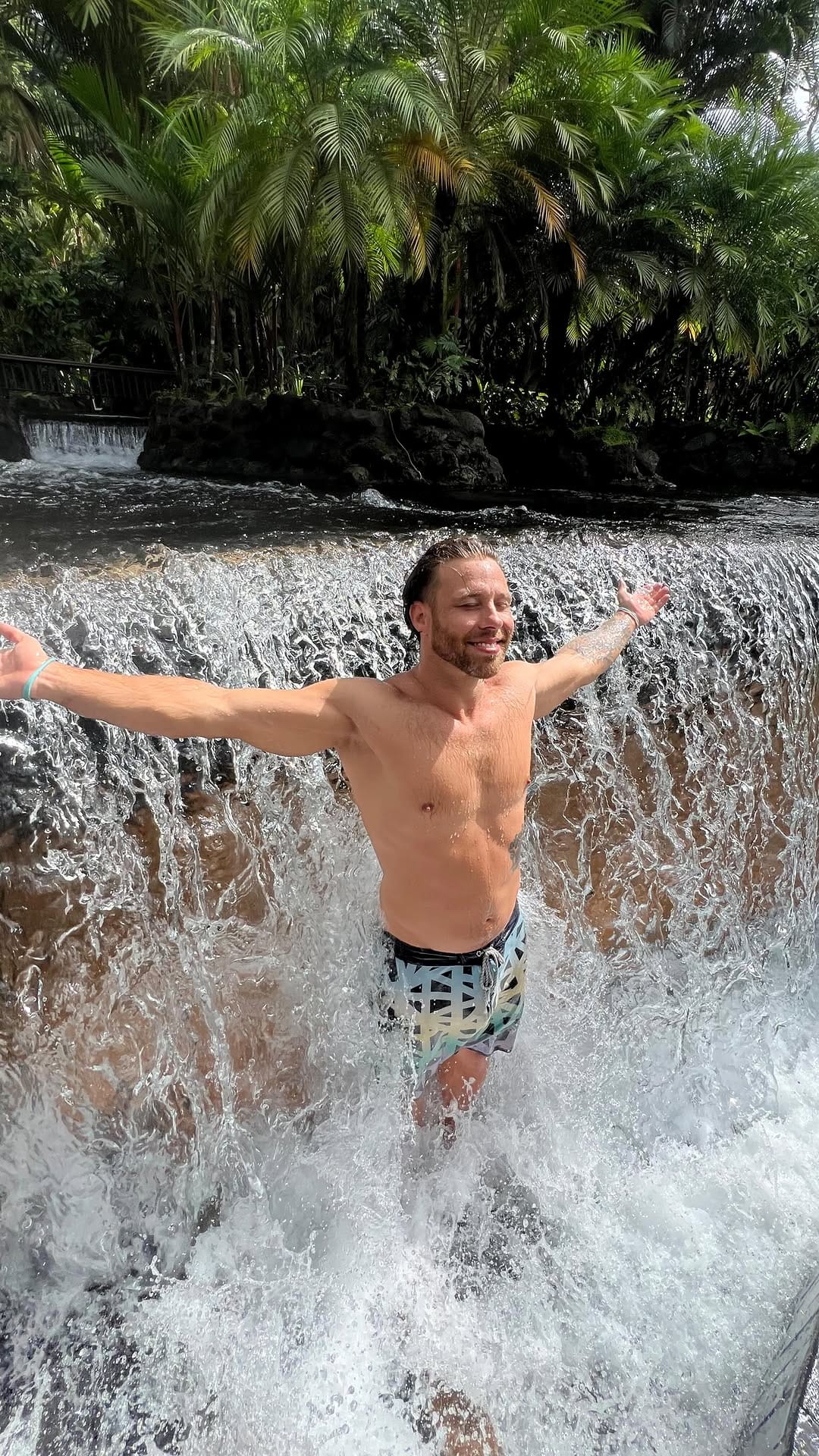 Post 8 by Mr. Costa Rica / T. Cones on Instagram (video)