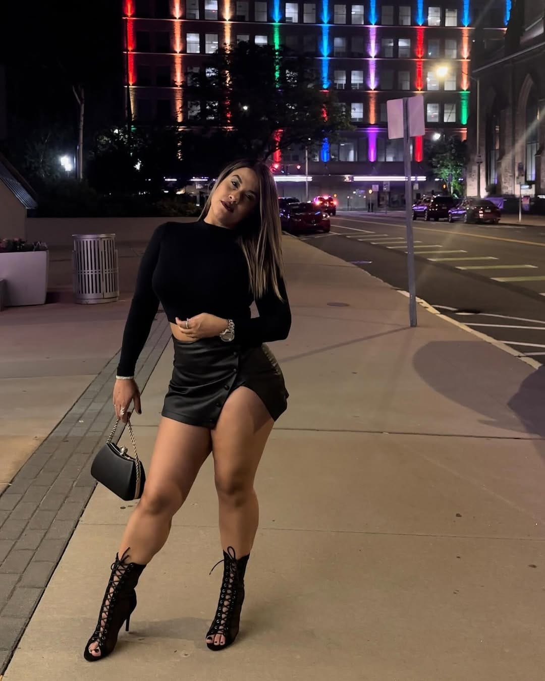 Post 5 by @xiosstyleofficial on Instagram (carousel)