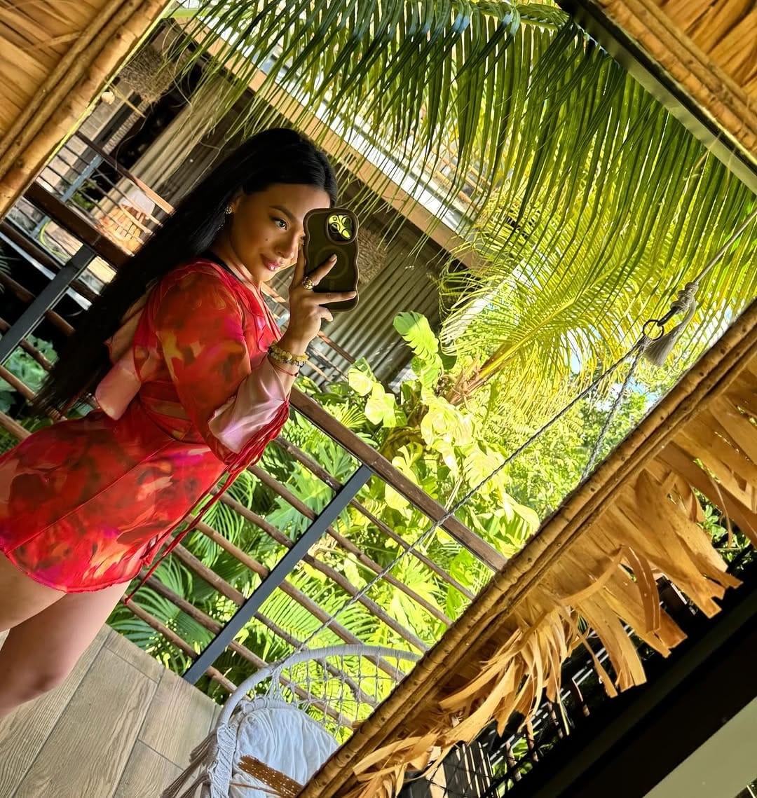 Post 1 by Bianca Solo 🪽 | Wellness & Travel on Instagram (carousel)