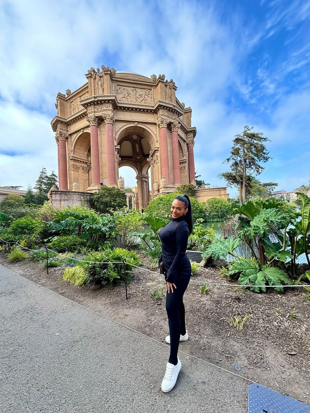 Post 5 by Bianca Solo 🪽 | Wellness & Travel on Instagram (carousel)