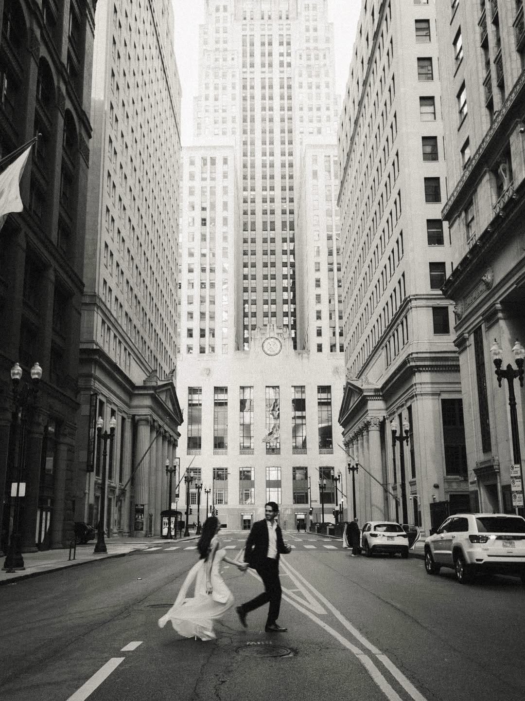 Post 8 by Chicago portrait & fashion photographer  📸 on Instagram (carousel)