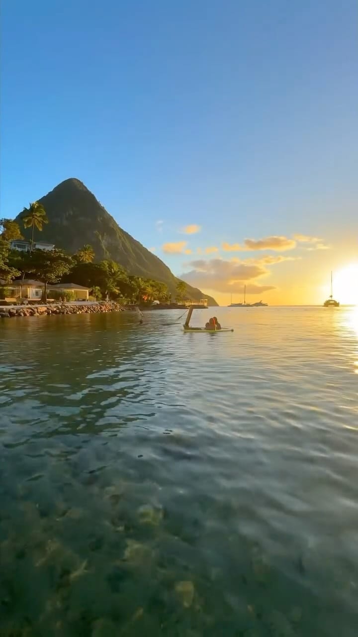 Post 3 by Valene on Instagram (video)