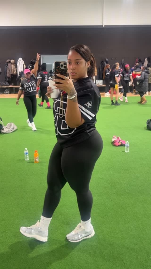 Post 2 by Ava Chadè on Instagram (video)