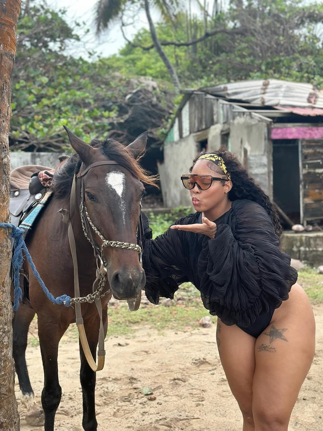 Post 8 by Ava Chadè on Instagram (carousel)