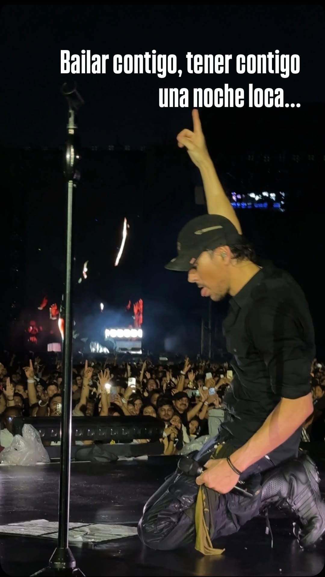 Post 9 by Roberto Barraza on Instagram (video)