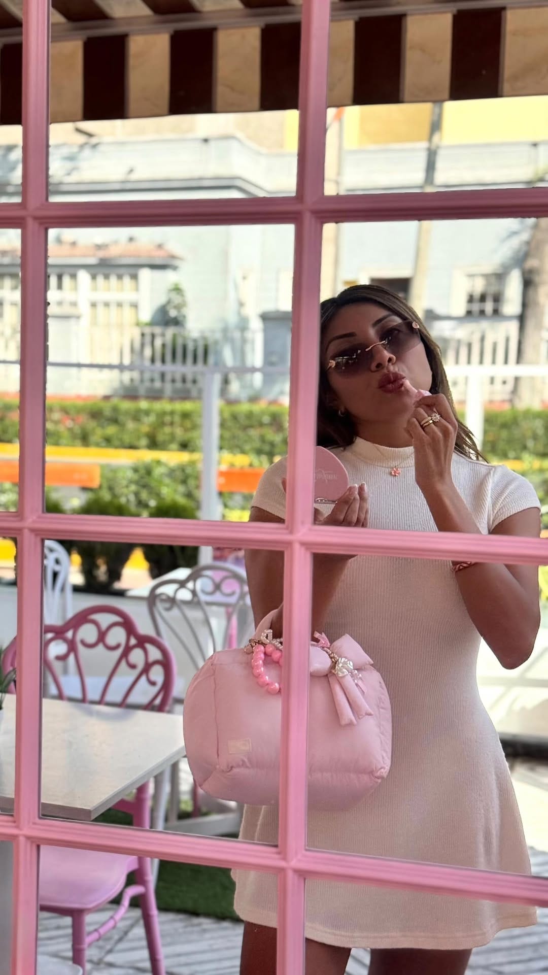 Post 4 by 𝐍𝐈𝐓𝐙𝐀 ᪥ 𝐓𝐫𝐚𝐯𝐞𝐥 + 𝐋𝐢𝐟𝐞𝐬𝐭𝐲𝐥𝐞 on Instagram (video)
