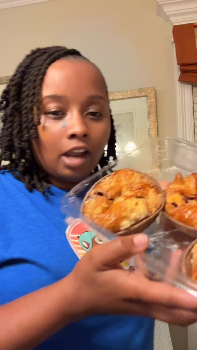 Post 2 by Destiny’s Eats on Instagram (video)